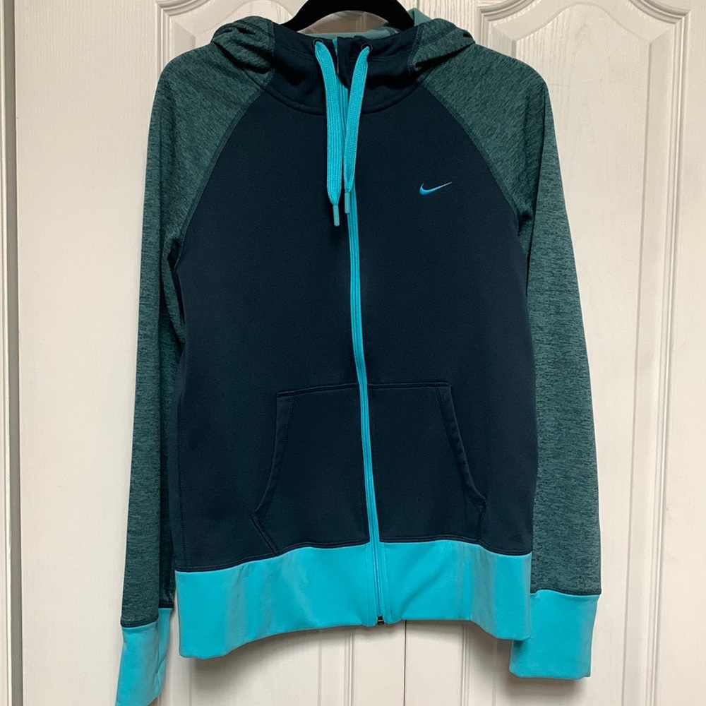 Nike Therma-Fit Jacket Size Medium